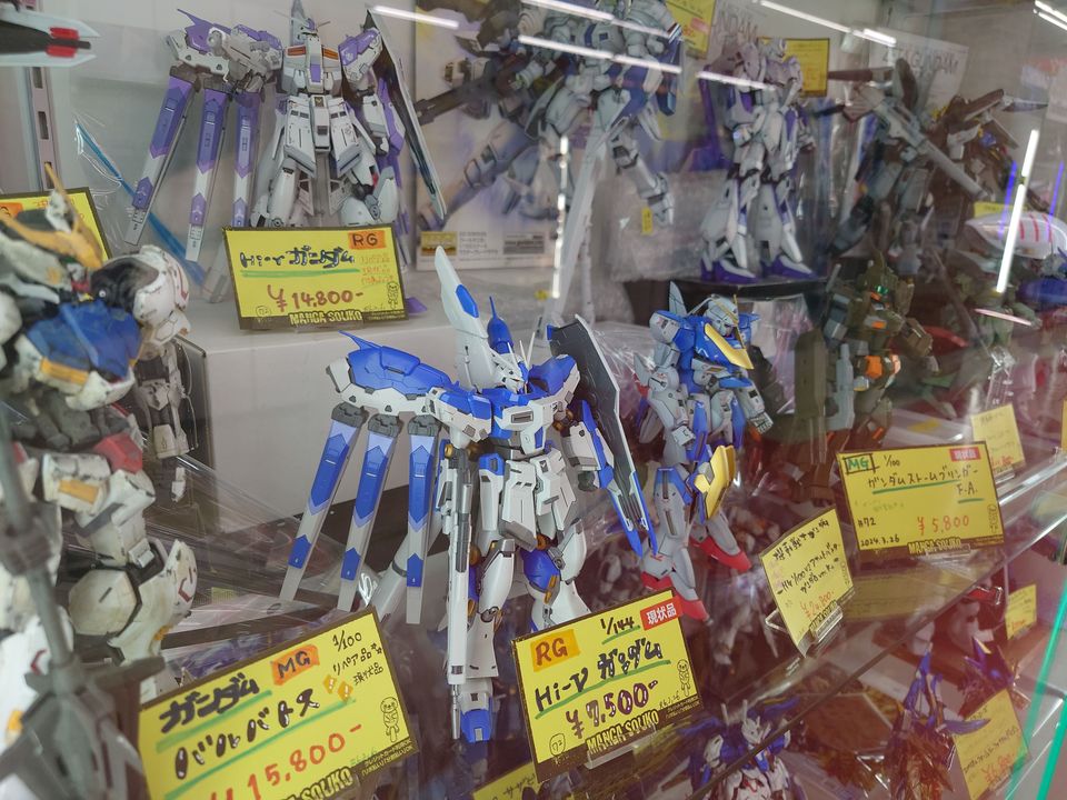 マンガ倉庫 武雄店 ガンプラ売場